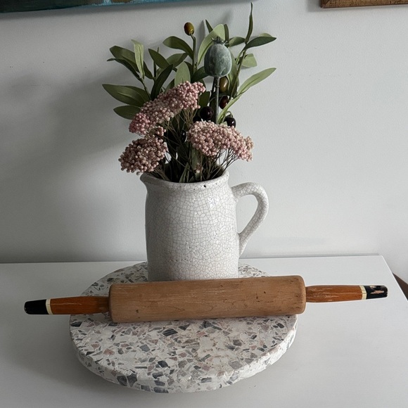 Classic Vintage Chippy Wooden Rolling Pin - Picture 1 of 8